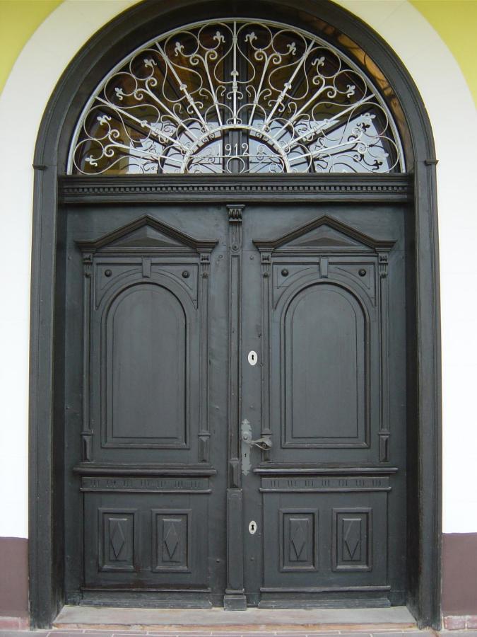 Nitt Pince Es Panzio Bed & Breakfast Kisharsany Exterior photo
